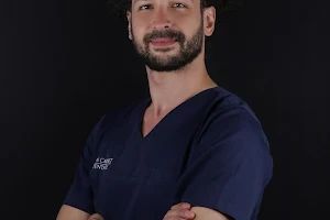 Docteur Bruno ABEHASSERA - Esthétique du Sourire & Dentisterie Conservatrice image