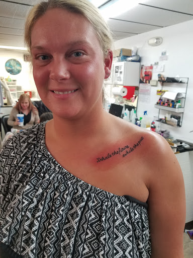 Tattoo Shop «Kentucky Tattoos», reviews and photos, 7316 Preston Hwy, Okolona, KY 40219, USA