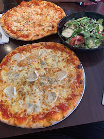 Pizza du Restaurant italien Les Artistes Gourmands à Paris - n°14