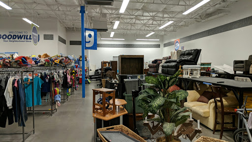 Thrift Store «Power & McDowell Goodwill Retail Store & Donation Center», reviews and photos, 2665 N Power Rd, Mesa, AZ 85215, USA