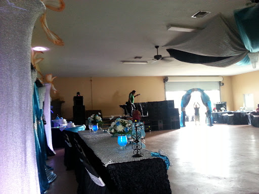 Clothing Store «Burlington Coat Factory», reviews and photos, 2035 S Robert St, West St Paul, MN 55118, USA