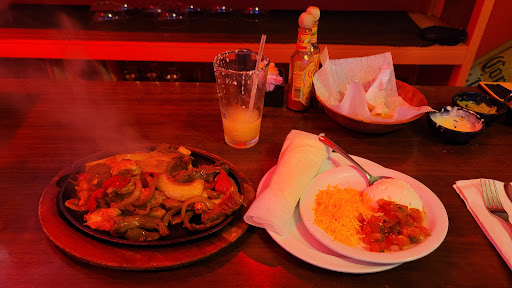 Mexican Restaurant «Tequila Sunrise Mexican Grill», reviews and photos, 4711 N Dixie Hwy, Oakland Park, FL 33334, USA