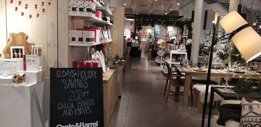 Furniture Store «Crate and Barrel», reviews and photos, 125 Westchester Ave, White Plains, NY 10601, USA