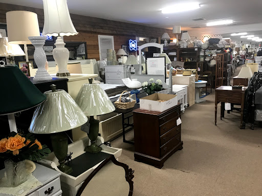 Unfinished Furniture Store «Chestertown Antique & Furniture», reviews and photos, 6612 Church Hill Rd, Chestertown, MD 21620, USA