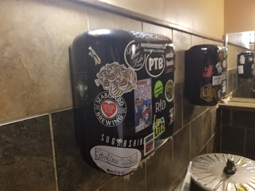 Live Music Venue «The Rabbit Hole», reviews and photos, 1801 Commonwealth Ave, Charlotte, NC 28205, USA