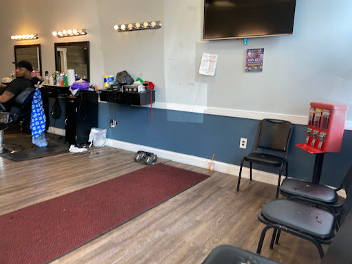 Barber Shop «4our Brothers Barber Shop», reviews and photos, 1084 Burnside Ave, East Hartford, CT 06108, USA