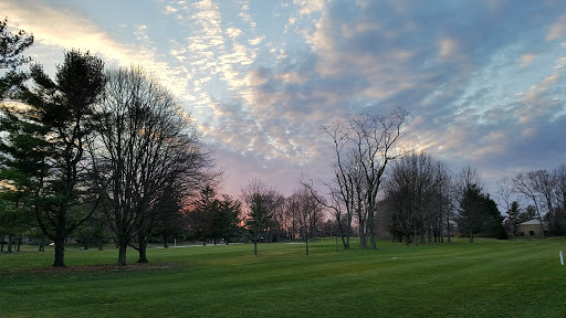 Golf Course «Pine Brook Golf Course», reviews and photos, 1 Covered Bridge Blvd, Manalapan Township, NJ 07726, USA