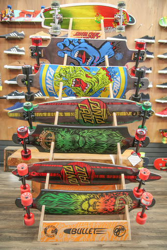 Snowboard Shop «The Vault - Snowboards & Skateboards», reviews and photos, 227 G St, Davis, CA 95616, USA