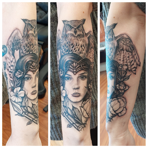 Explore collarbone tattoo ideas for guys, creative tattoo ideas in Saint Paul, available at Permanent Mark Tattoo