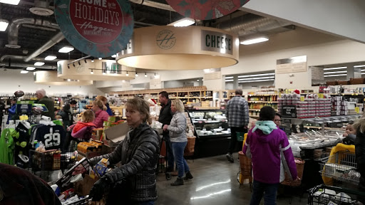 Grocery Store «Haggen Food & Pharmacy», reviews and photos, 17641 Garden Way NE, Woodinville, WA 98072, USA