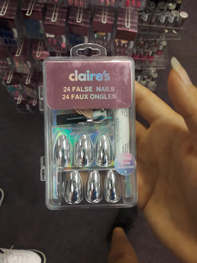 Outlet Mall «The Outlet Shoppes At Fremont», reviews and photos, 6245 N Old 27, Fremont, IN 46737, USA