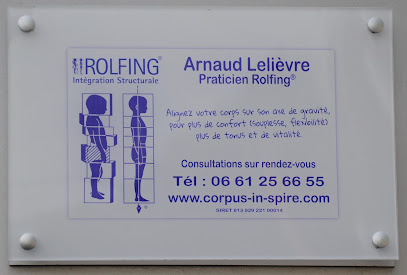 Arnaud Lelièvre - massages - Posturologue, praticien en Rolfing®, Somatic Experiencing®, méthode Poyet Royan