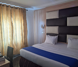 Vienna International Hotel photo