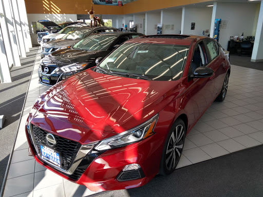 Car Dealer «Hanlees Davis Nissan», reviews and photos, 5009 Chiles Rd, Davis, CA 95618, USA