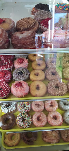 Donut Shop «AM Donut & Yogurt», reviews and photos, 305 Huntington Dr, Monrovia, CA 91016, USA