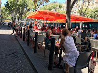 Atmosphère du Restaurant L'Oli Bé à Marseille - n°16