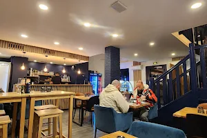 HARRY'S - Restaurant & Café image