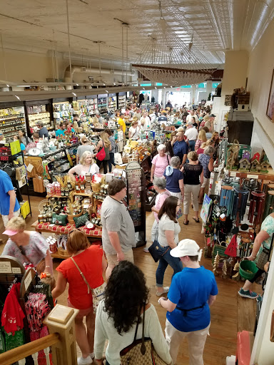 General Store «Mast General Store Hendersonville», reviews and photos, 527 N Main St, Hendersonville, NC 28792, USA