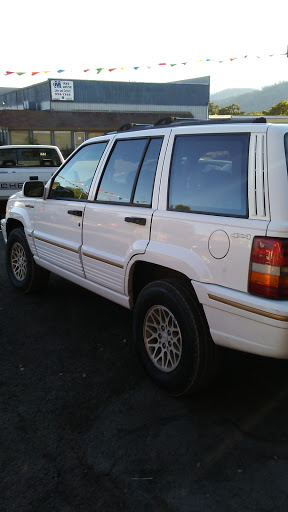 Winding Road Motors, 14952 Lakeshore Dr, Clearlake, CA 95422, USA, 