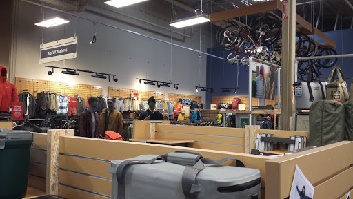 Camping Store «REI», reviews and photos, 710 S Rampart Blvd, Las Vegas, NV 89145, USA