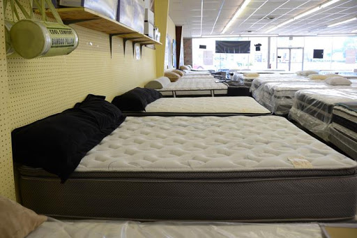 Mattress Store «Shoals Discount Mattresses», reviews and photos, 705 Avalon Ave, Muscle Shoals, AL 35661, USA