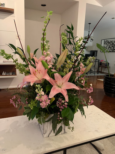 Florist «River Oaks Flower House», reviews and photos, 5 Greenway Plaza c420, Houston, TX 77046, USA