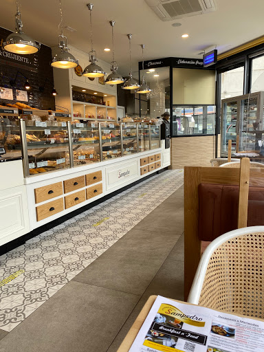 SAMPEDRO Pastelerías “P-29” en Collado Villalba, Madrid