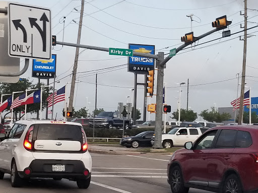 Chevrolet Dealer «Davis Chevrolet», reviews and photos, 2277 S Loop W, Houston, TX 77054, USA