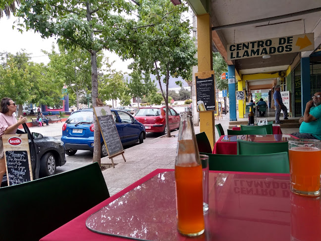 Opiniones de Fuente De Soda Aratoa Limitada en La Ligua - Restaurante