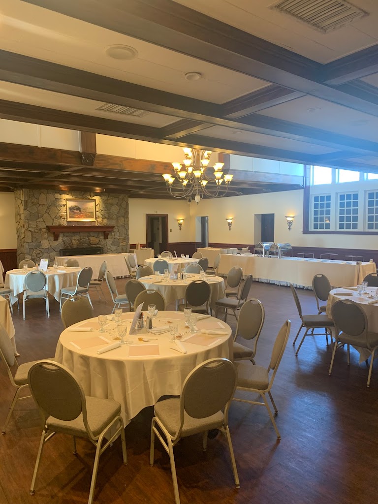 The Back Nine Tavern at Stanley Golf Course 06053