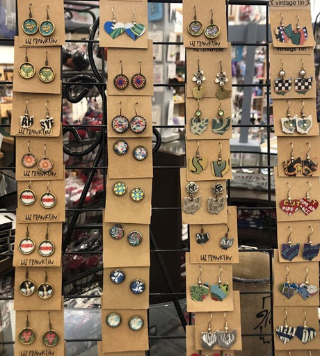 Gift Shop «Celebrate Local - Shop the Best of Ohio», reviews and photos, 3952 Townsfair Way, Columbus, OH 43219, USA