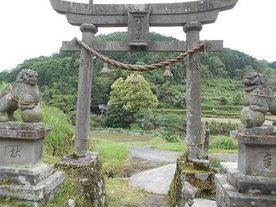 鶴岡八幡社