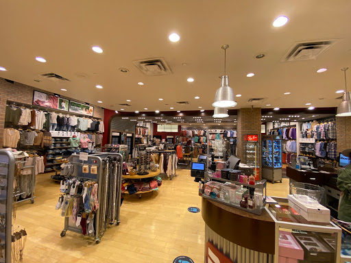 Clothing Store «Buckle», reviews and photos, 7700 W Arrowhead Towne Center #2184, Glendale, AZ 85308, USA