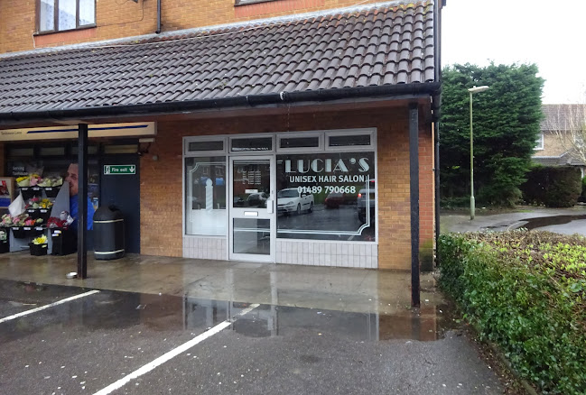 Reviews of Lucia's Unisex Hair Salon in Southampton - Barber shop
