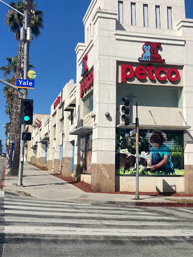 Pet Supply Store «Petco Animal Supplies», reviews and photos, 2910 Wilshire Blvd, Santa Monica, CA 90403, USA