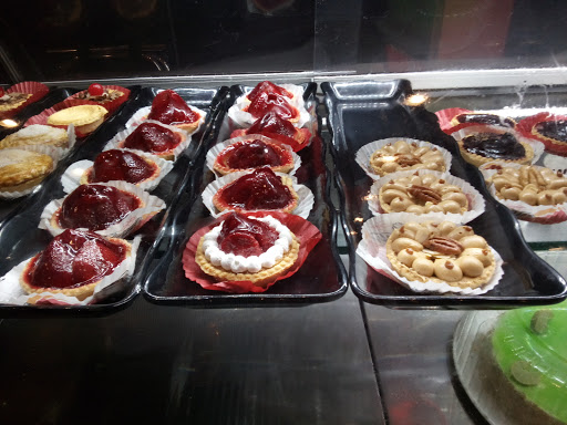 Super Cream Plaza Altamira - Pastelería en Altamira