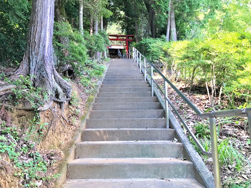 稲荷神社