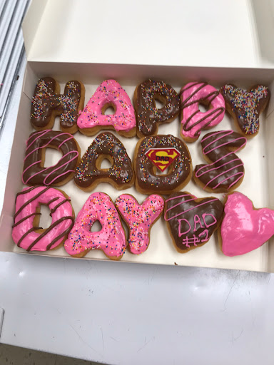 Donut Shop «Ferguson Donut Shop», reviews and photos, 8537 Ferguson Rd, Dallas, TX 75228, USA