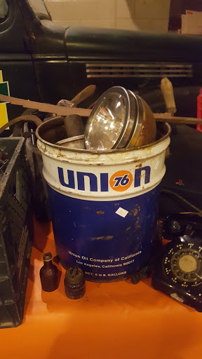 Furniture Store «Amanda Furniture Store», reviews and photos, 302 E Main St, Amanda, OH 43102, USA