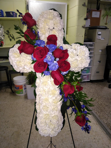 Florist «Marion Smith Florist», reviews and photos, 5904 7th St, Zephyrhills, FL 33542, USA