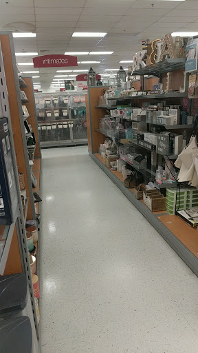 Department Store «T.J. Maxx», reviews and photos, 2711 S Rochester Rd, Rochester Hills, MI 48307, USA