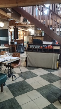 Atmosphère du Restaurant Les Voyageurs à Saint-Gilles-Croix-de-Vie - n°4