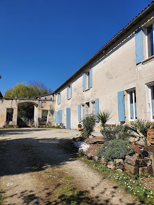 Le Clos du Colombier - Location thermale et location saisonnière à Jonzac