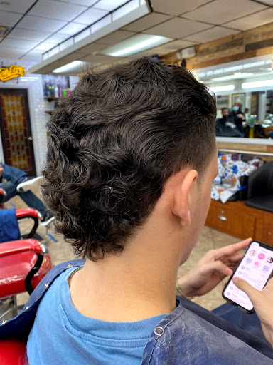 Barber Shop «Classic Barbers Shop», reviews and photos, 6226 S Dixie Hwy, South Miami, FL 33143, USA