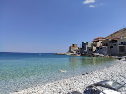Photo de Agios Kyprianou beach avec petite baie