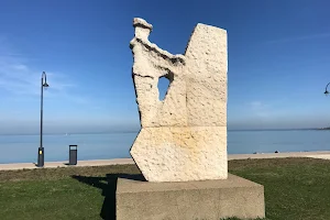 Balaton Mermaid sculpture image