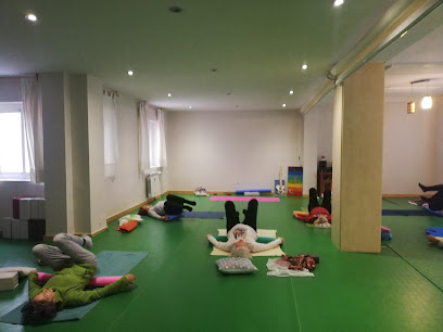 Dipawaly, Centro de Yoga | Pilates - Grupo Santa Marta, C. Obispo Hervás, 3, 13002 Ciudad Real, Spain