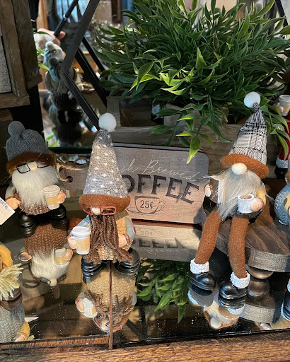 Gift Shop «The Warehouse Gift Shops», reviews and photos, 60 Chestnut St, Lockport, NY 14094, USA