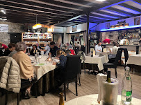 Atmosphère du Restaurant japonais WE LOVE SUSHI (Sushi et Plats d'Asie) à Biarritz - n°2