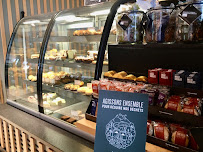 Atmosphère du Café Starbucks Coffee - Autogrill. Porte de la Drôme A49 à La Baume-d'Hostun - n°13